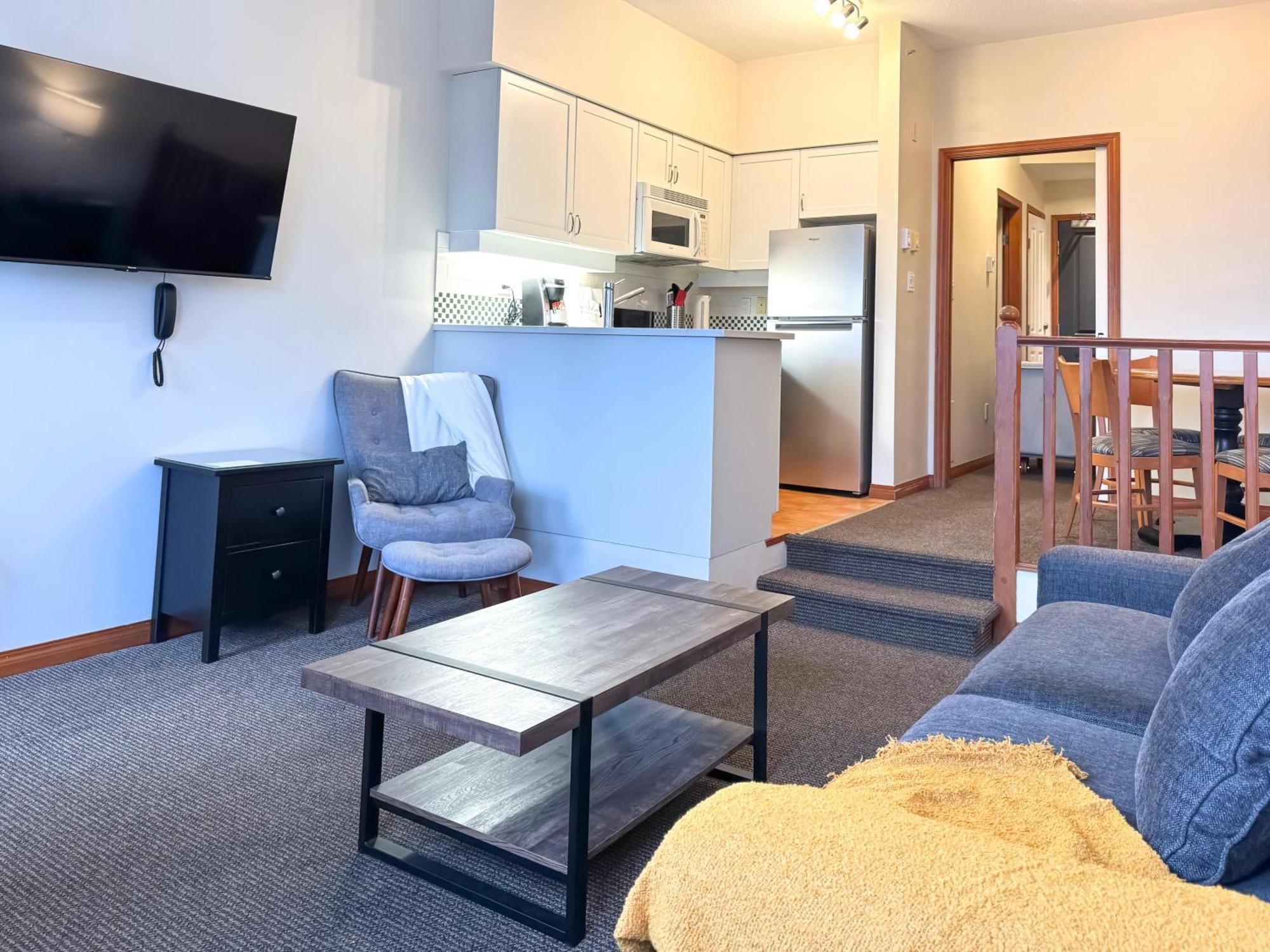 Alpenglow Lodge Family & Work Retreat By Mva Whistler Esterno foto